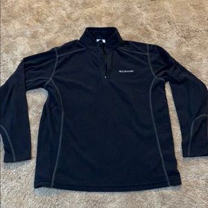 Lightweight Columbia fleece pullover